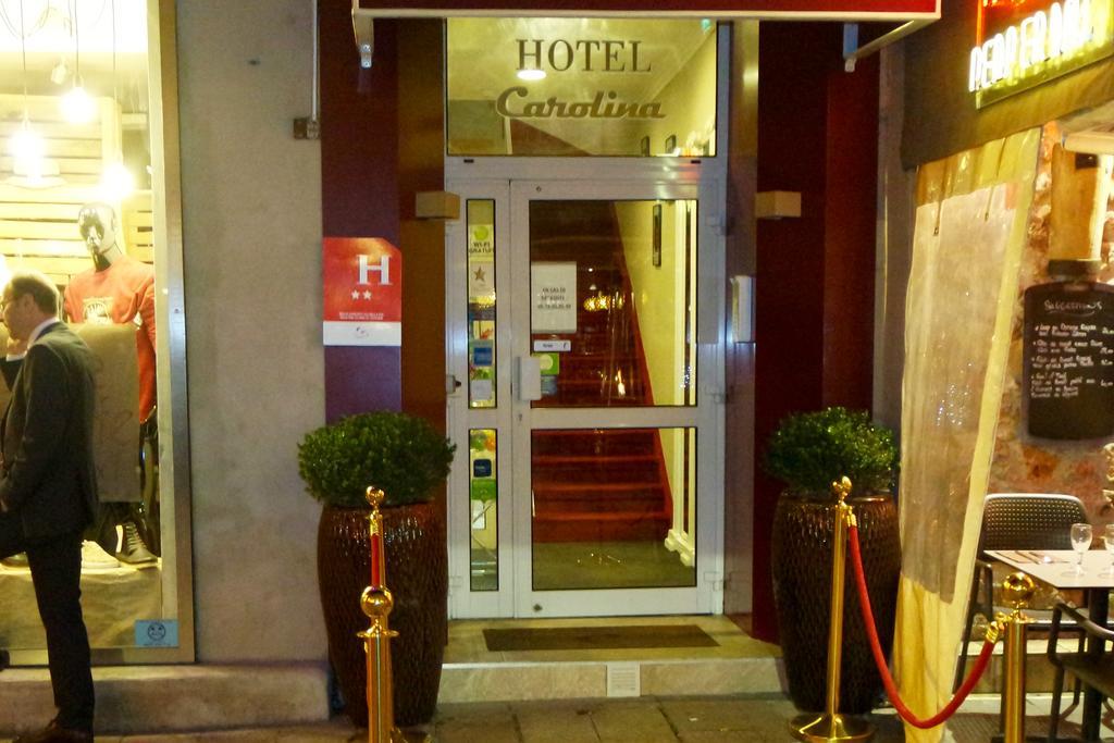 Hotel Carolina Кан Екстериор снимка